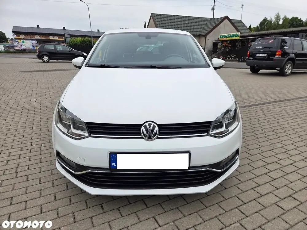 Volkswagen Polo 2017 photo 2