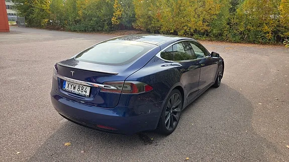 Tesla Model S 2016 photo 2