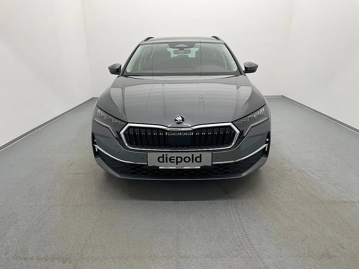 Skoda Octavia 2026 photo 2