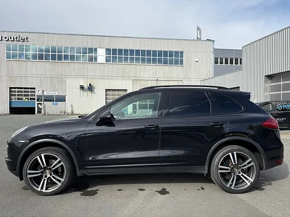 Porsche Cayenne 2010 photo 4