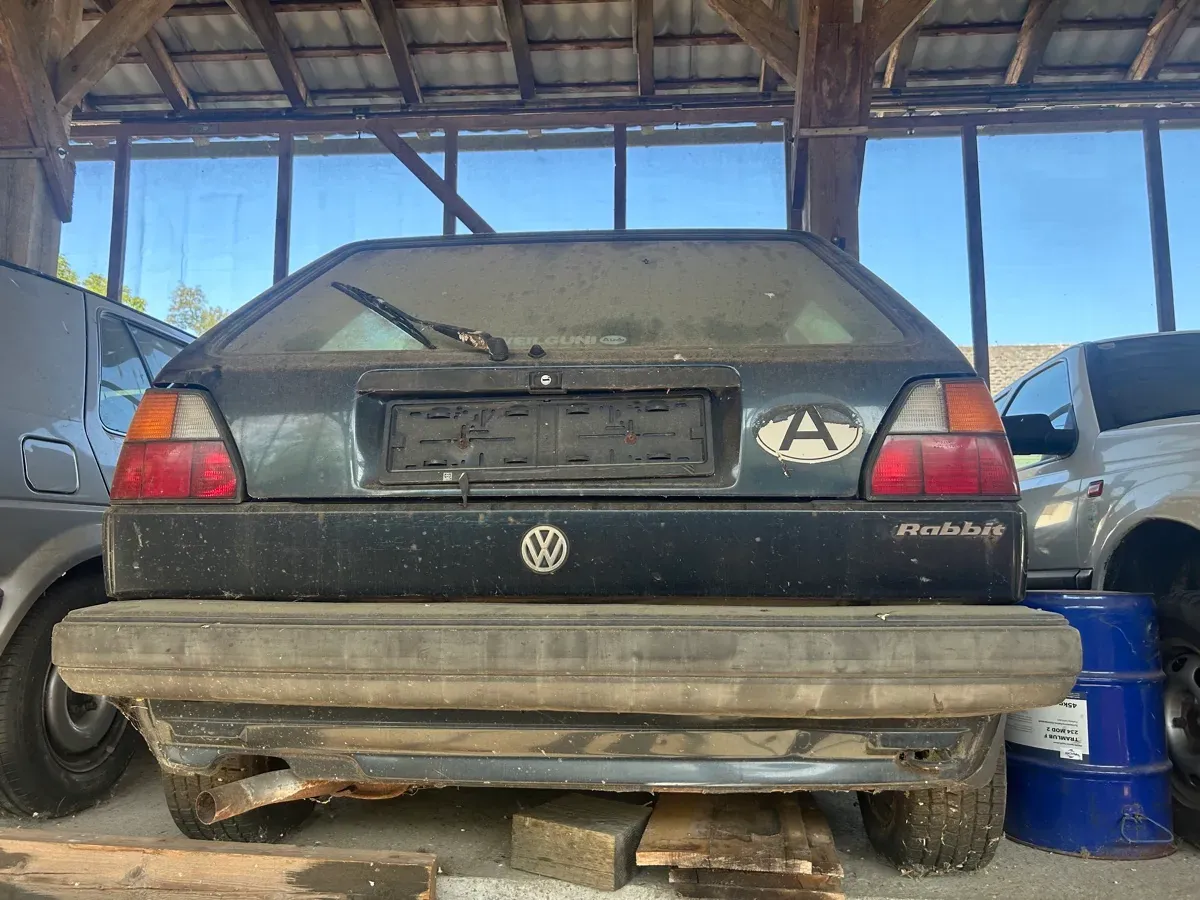 Volkswagen Golf 1990 photo 2