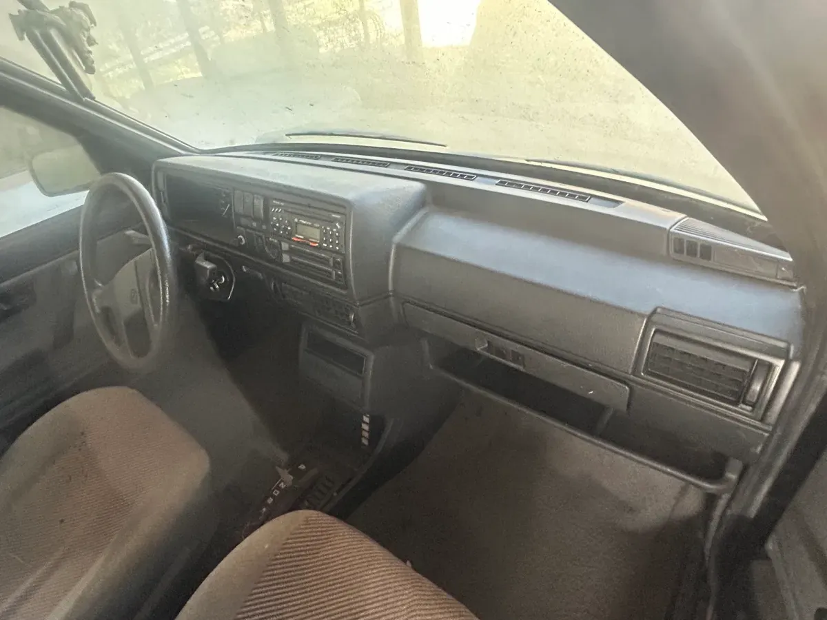 Volkswagen Golf 1990 photo 3