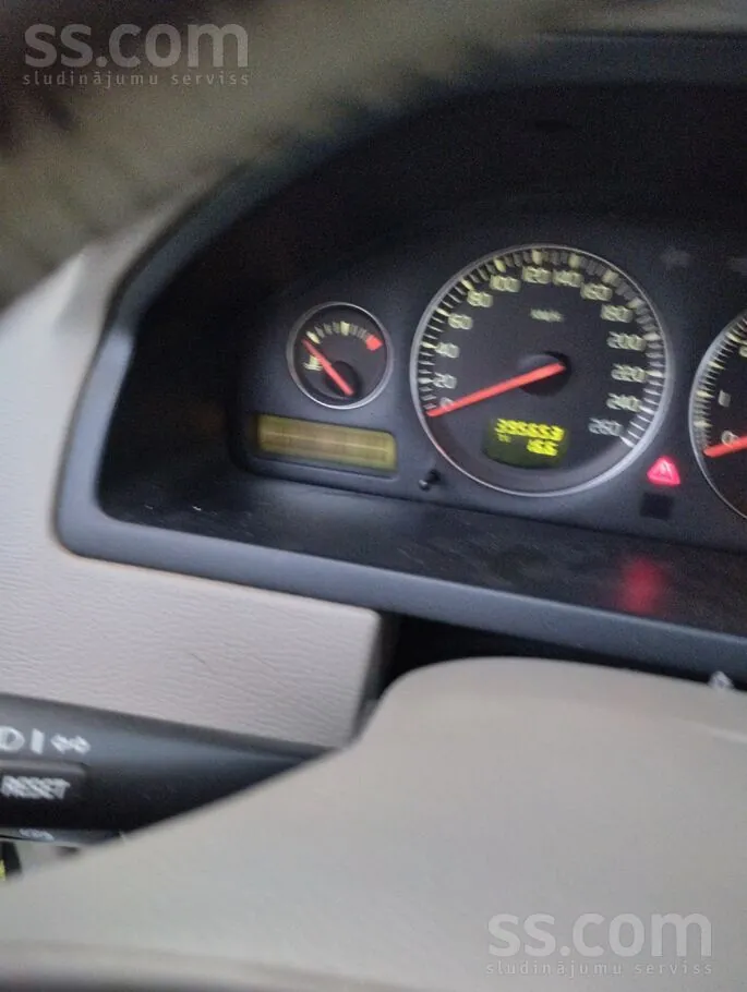 Volvo Xc90 2003 photo 2