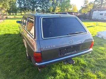 Mercedes-Benz 240Td