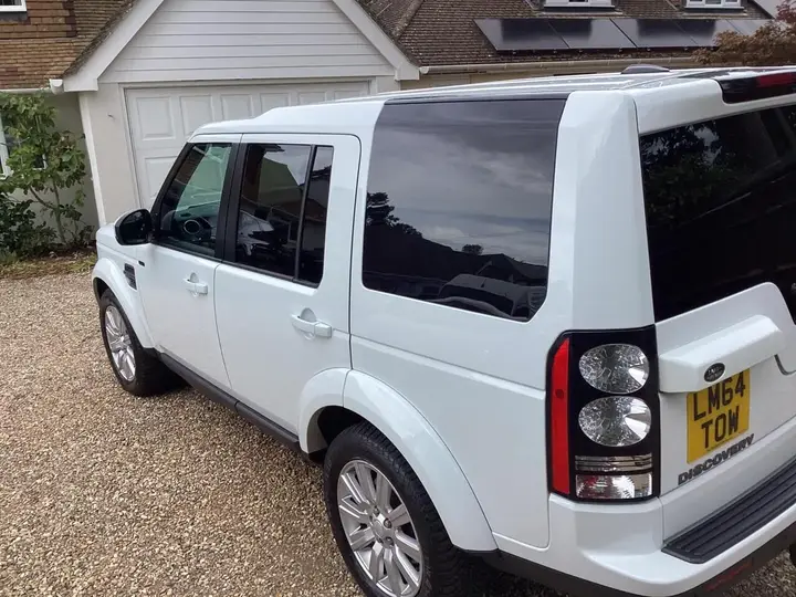 Land Rover Discovery 4 2015 photo 4