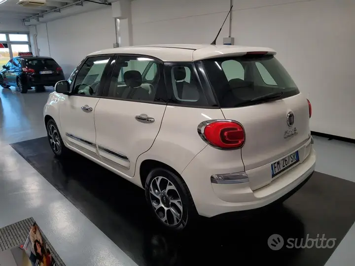 Fiat 500L 2018 photo 2