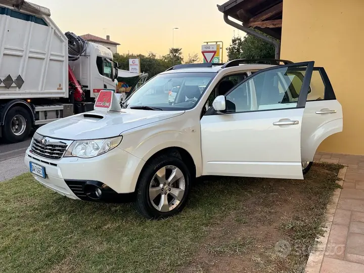 Subaru Forester 2009 photo 4