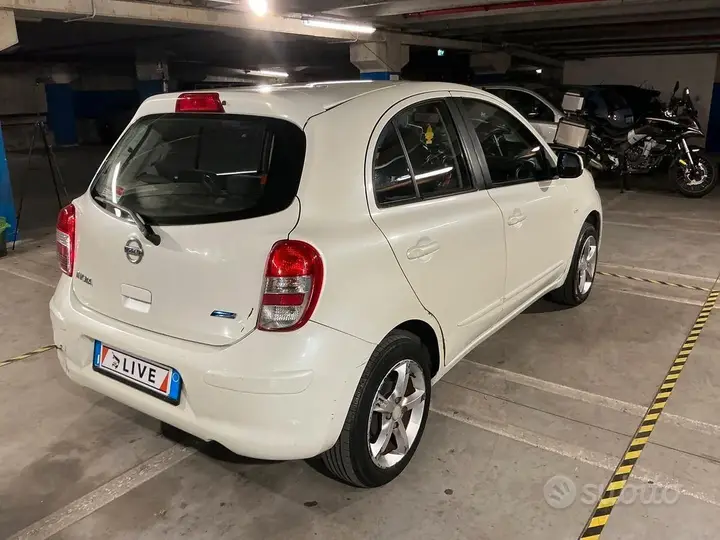 Nissan Micra 2012 photo 2