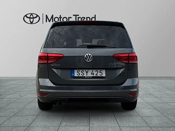 Volkswagen Touran 2017 photo 4