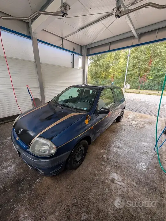 Renault Clio 1998 photo 3
