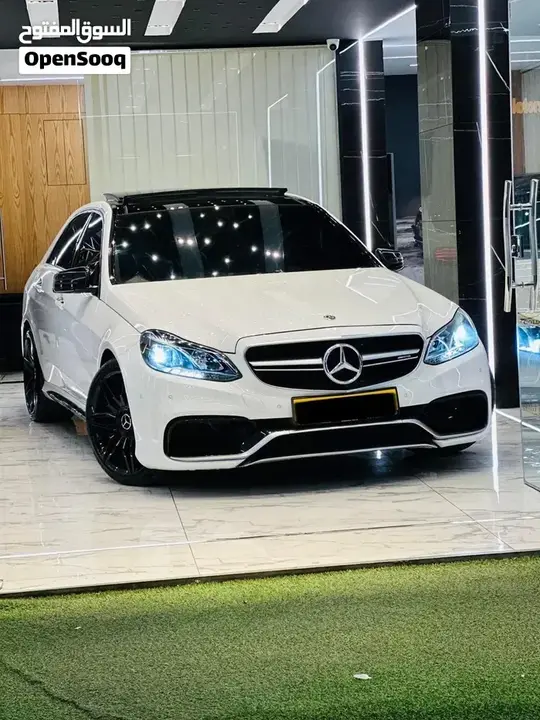 Mercedes-Benz E200