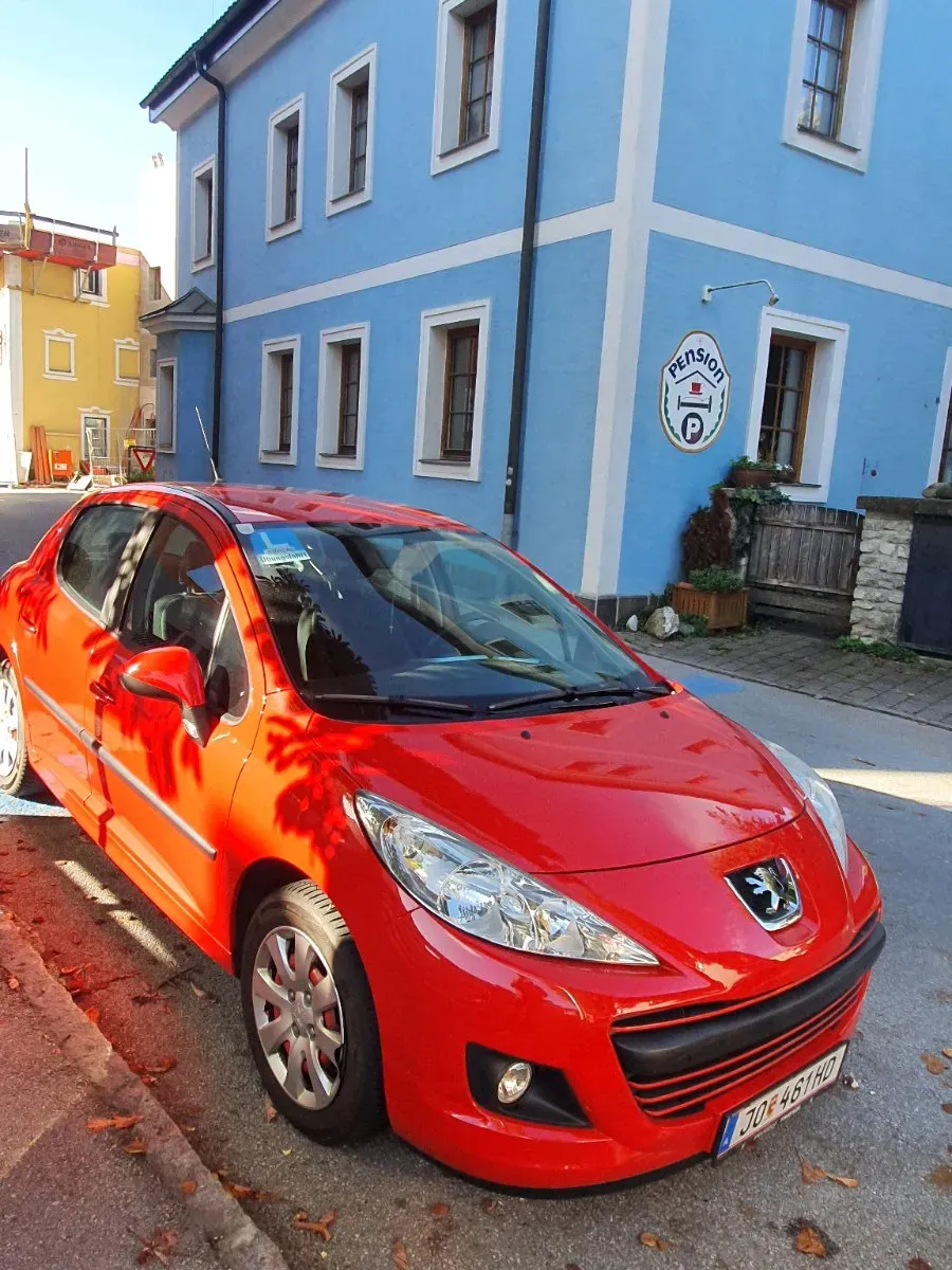 Peugeot 207
