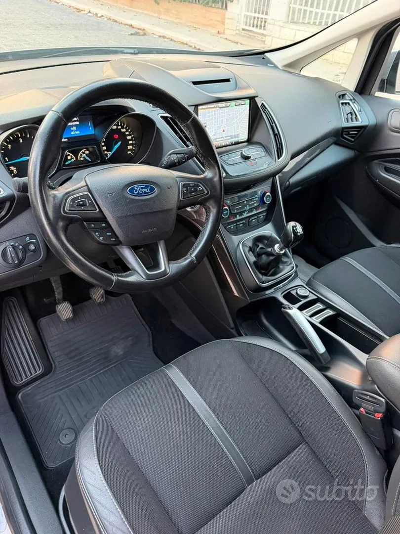 Ford C-Max 2015 photo 5