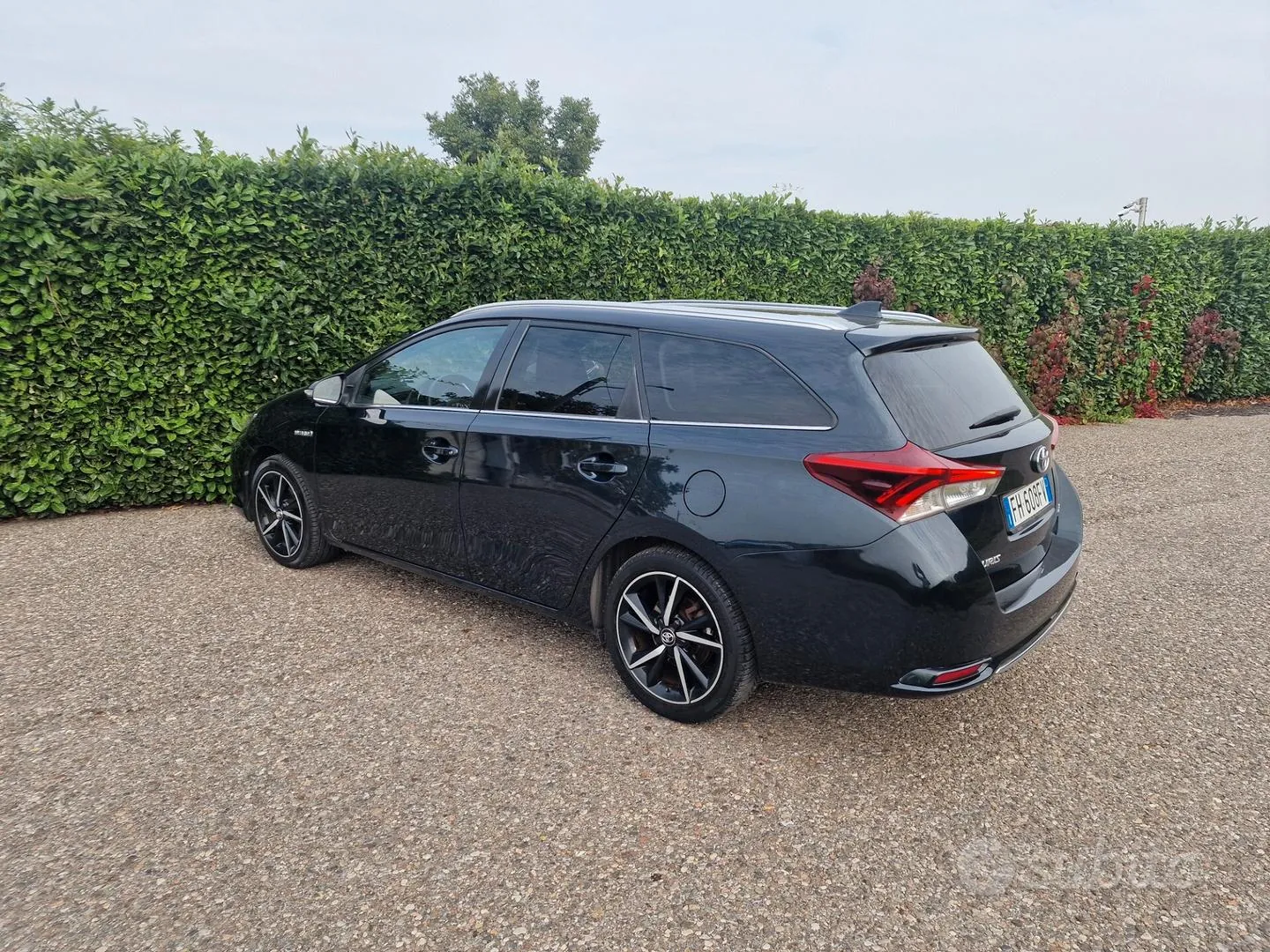 Toyota Auris 2017 photo 4