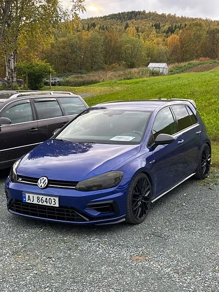 Volkswagen Golf 2018 photo 2