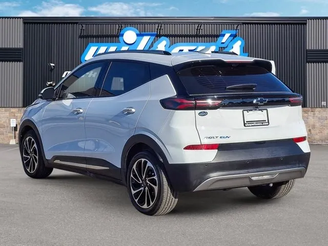Chevrolet Bolt Euv 2023 photo 3
