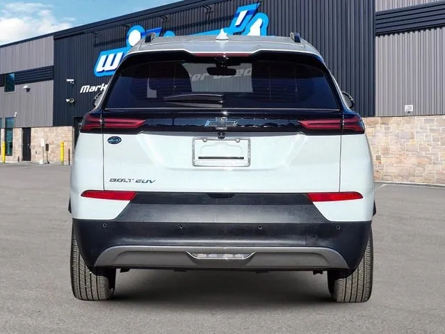 Chevrolet Bolt Euv 2023 photo 4