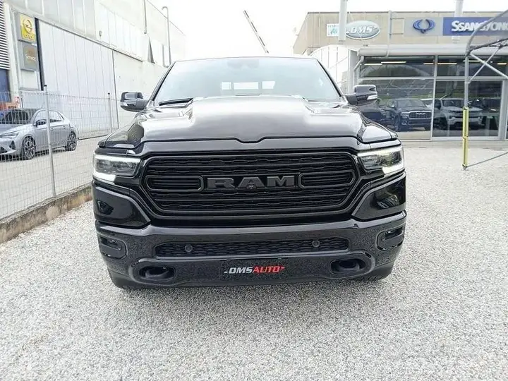 Dodge Ram 1500 2023 photo 3