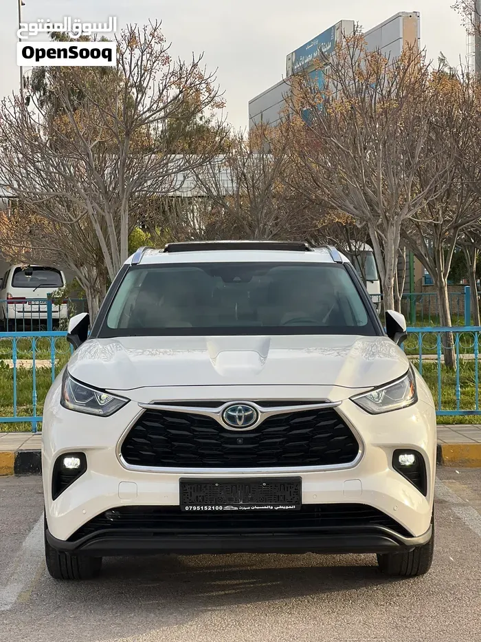Toyota Highlander 2021 photo 3