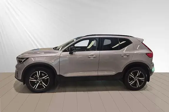 Volvo Xc40 2026 photo 2