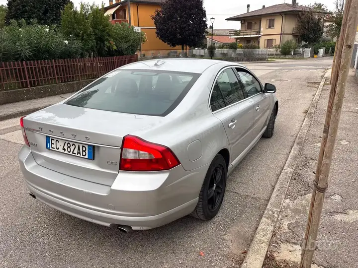 Volvo S80 2011 photo 5