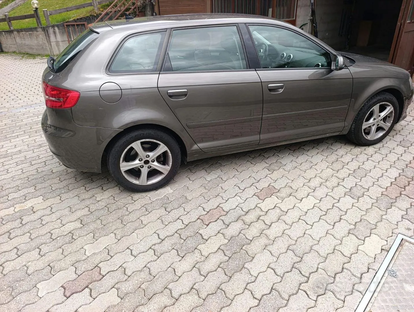 Audi A3 Sportback 2012 photo 3