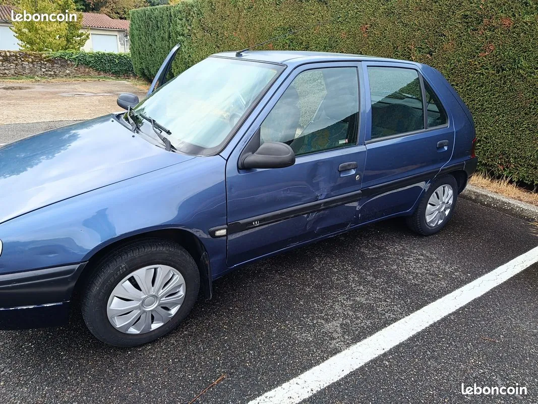 Citroen Saxo 1996 photo 3