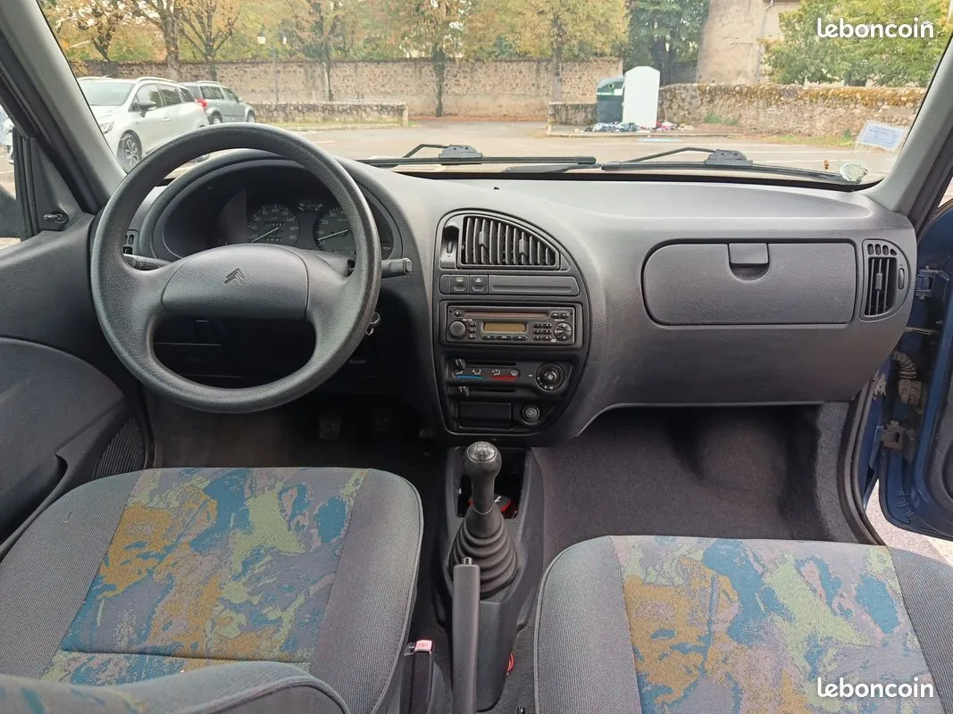 Citroen Saxo 1996 photo 2