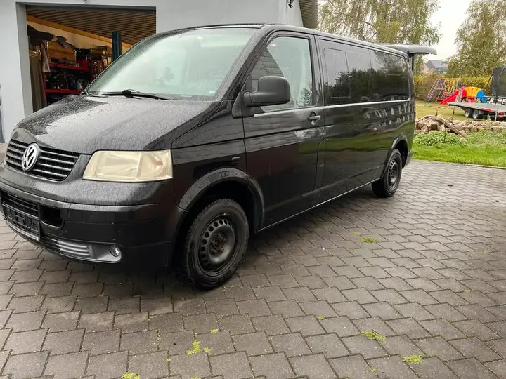 Volkswagen T5
