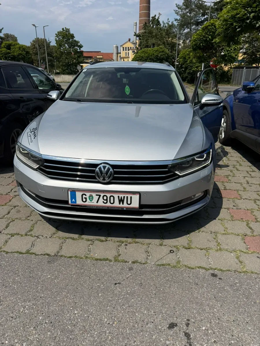 Volkswagen Passat 2017 photo 2