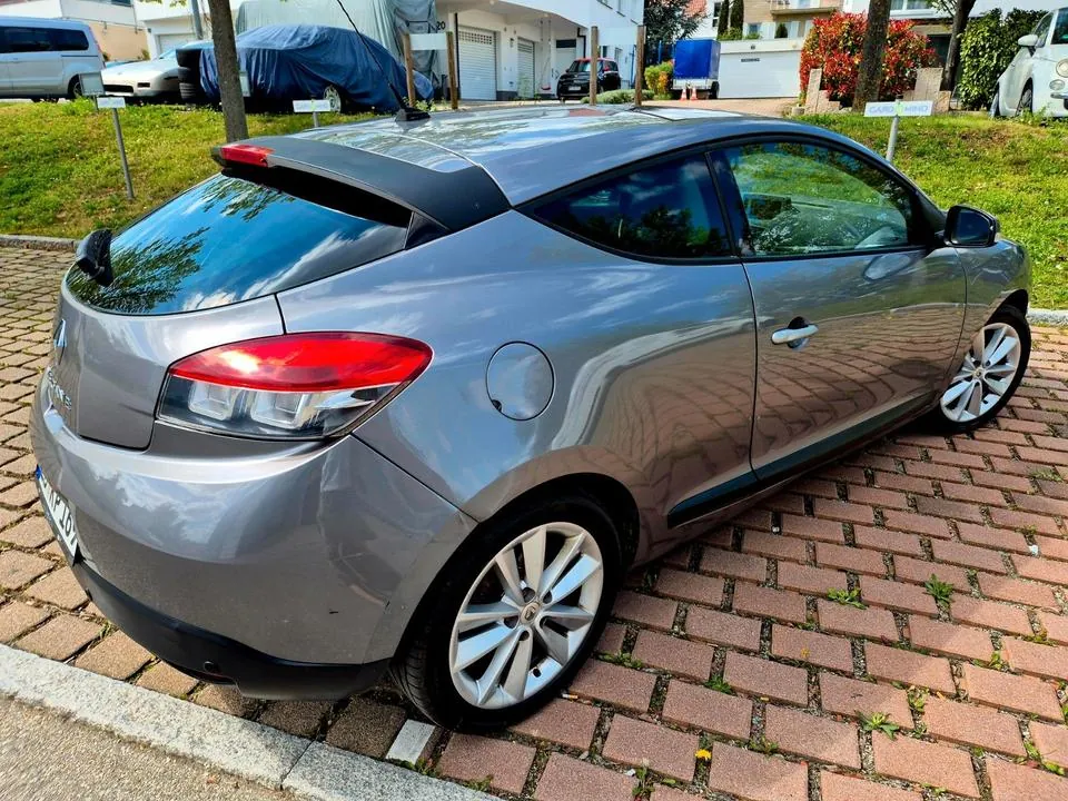 Renault Megane Coupé