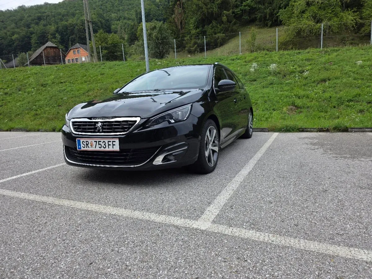 Peugeot 308 2016 photo 2