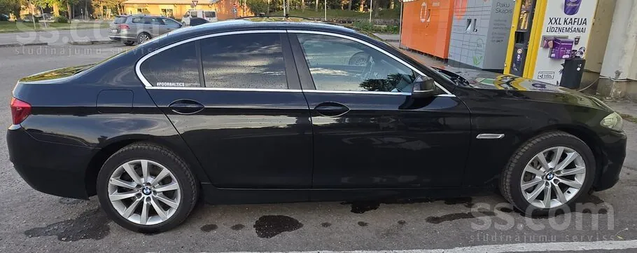 BMW 528 2014 photo 4