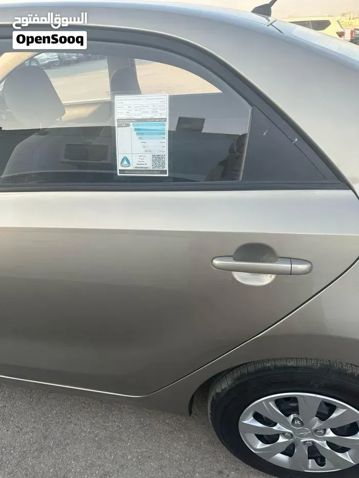 Kia Pegas 2023 photo 4