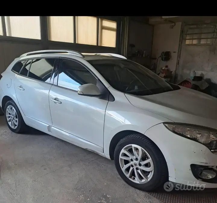 Renault Megan 2013 photo 4