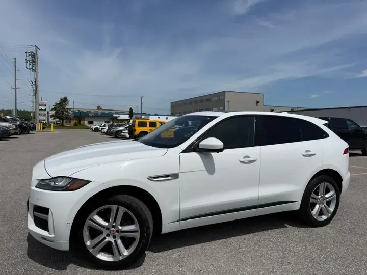 Jaguar F-Pace 2017 photo 4