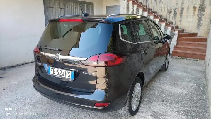 Opel Zafira 2016 photo 2