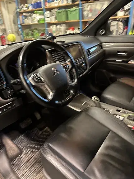 Mitsubishi Outlander 2019 photo 3