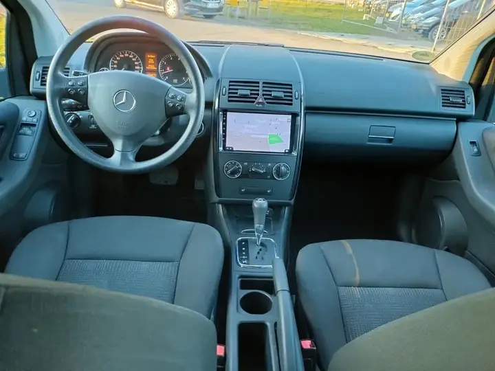 Mercedes-Benz A 160