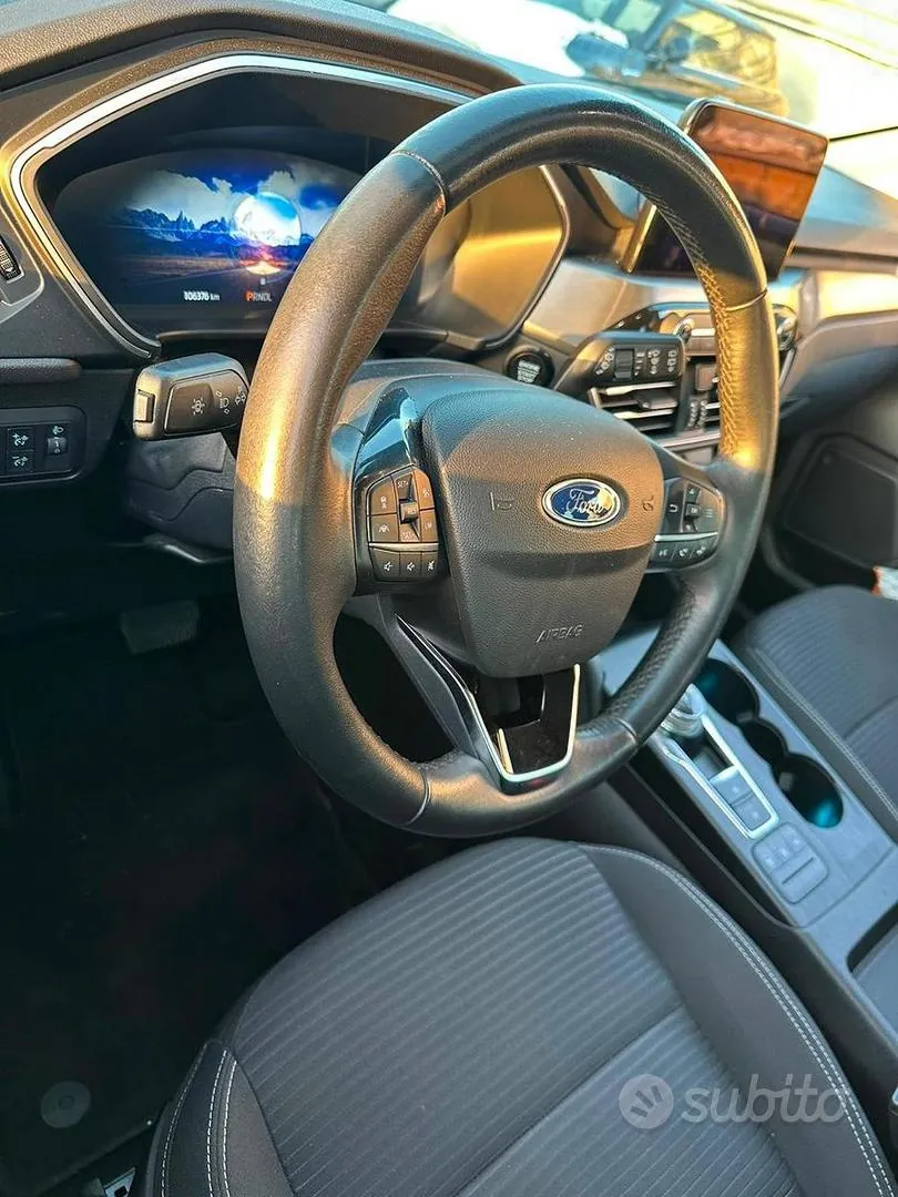 Ford Kuga 2022 photo 4