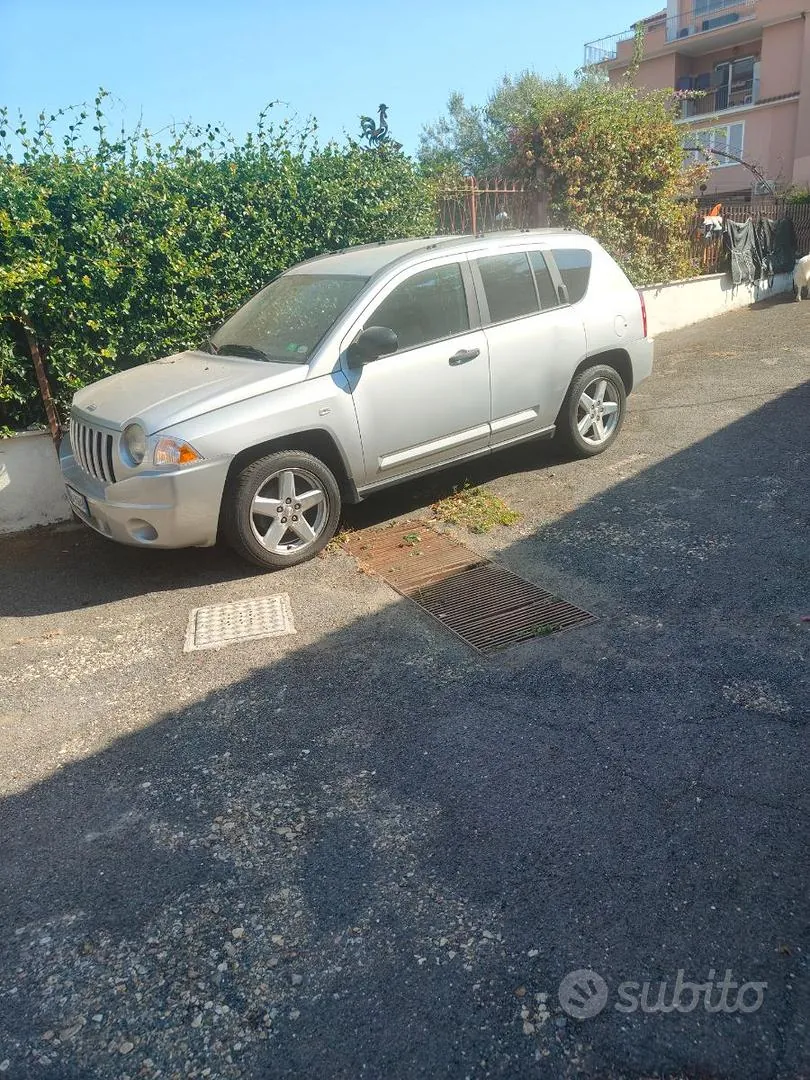 Jeep Compass 2009 photo 4