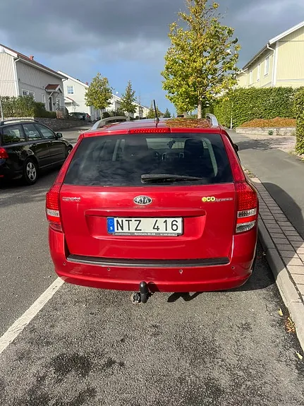 Kia Ceed 2012 photo 3