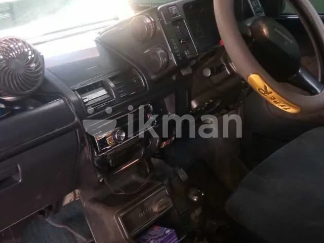 Maruti Suzuki 800 2001 photo 5