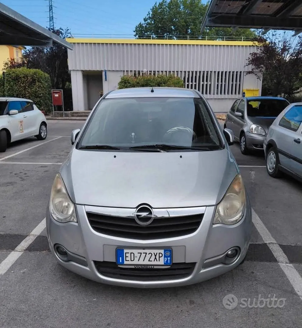 Opel Agila