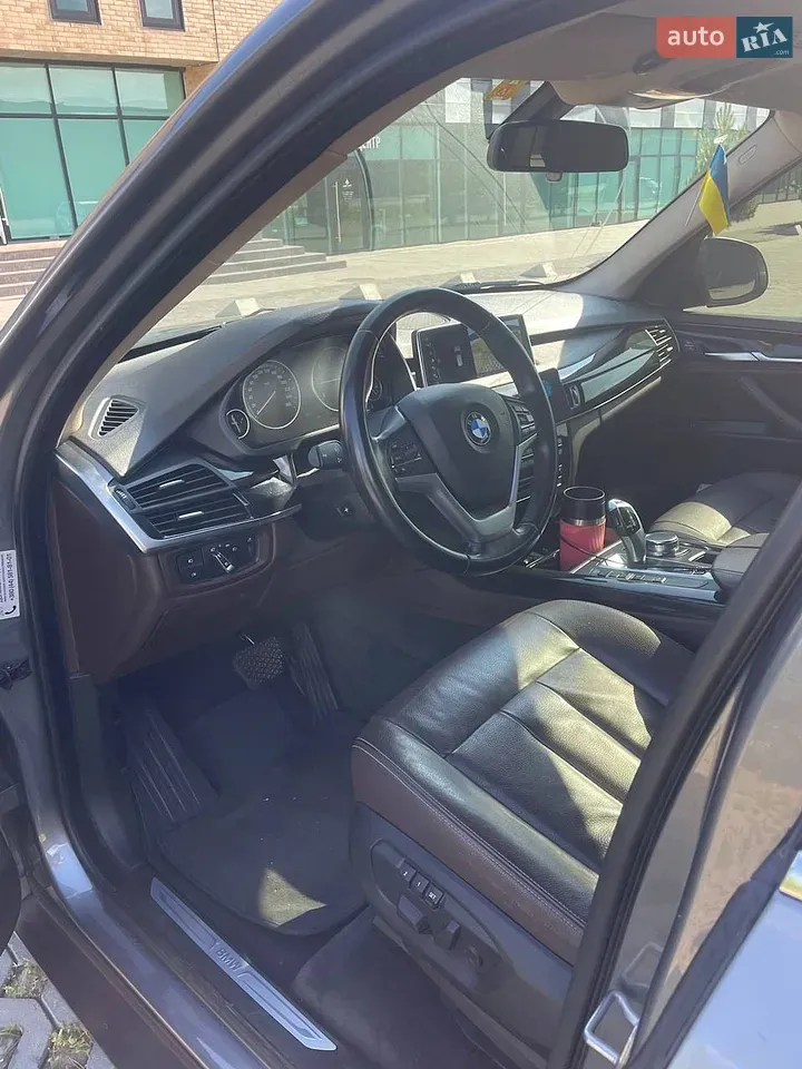 BMW X5 2017 photo 2