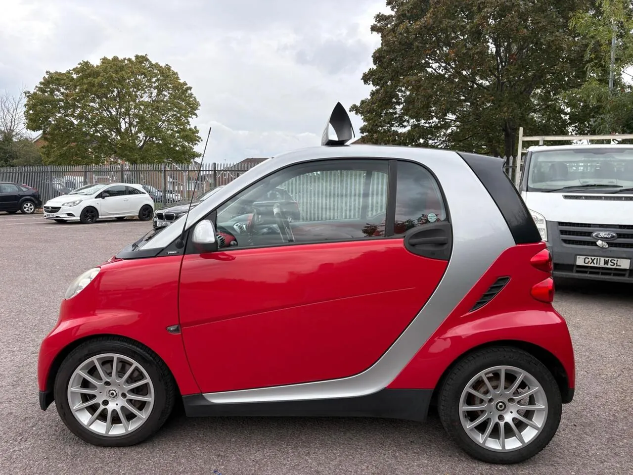Smart Fortwo 2010 photo 4