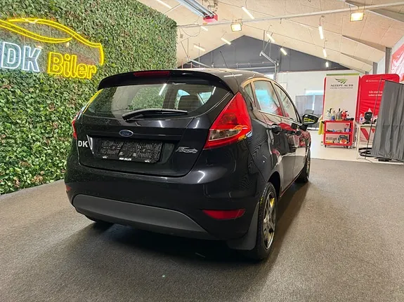 Ford Fiesta 2009 photo 4