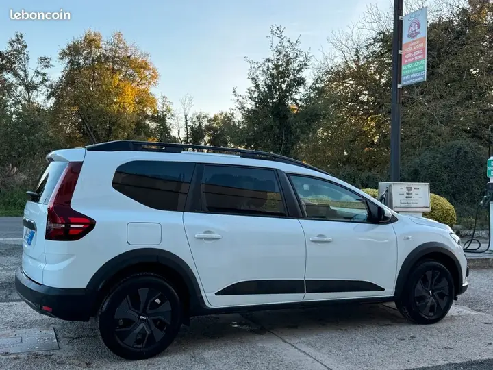 Dacia Jogger 2024 photo 4
