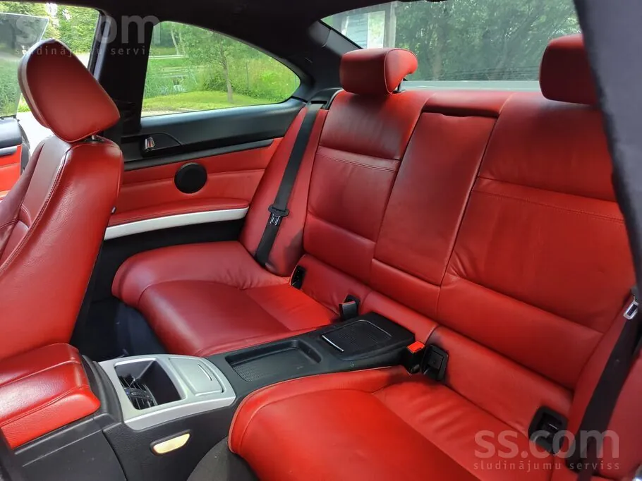 BMW 330D 2008 photo 5