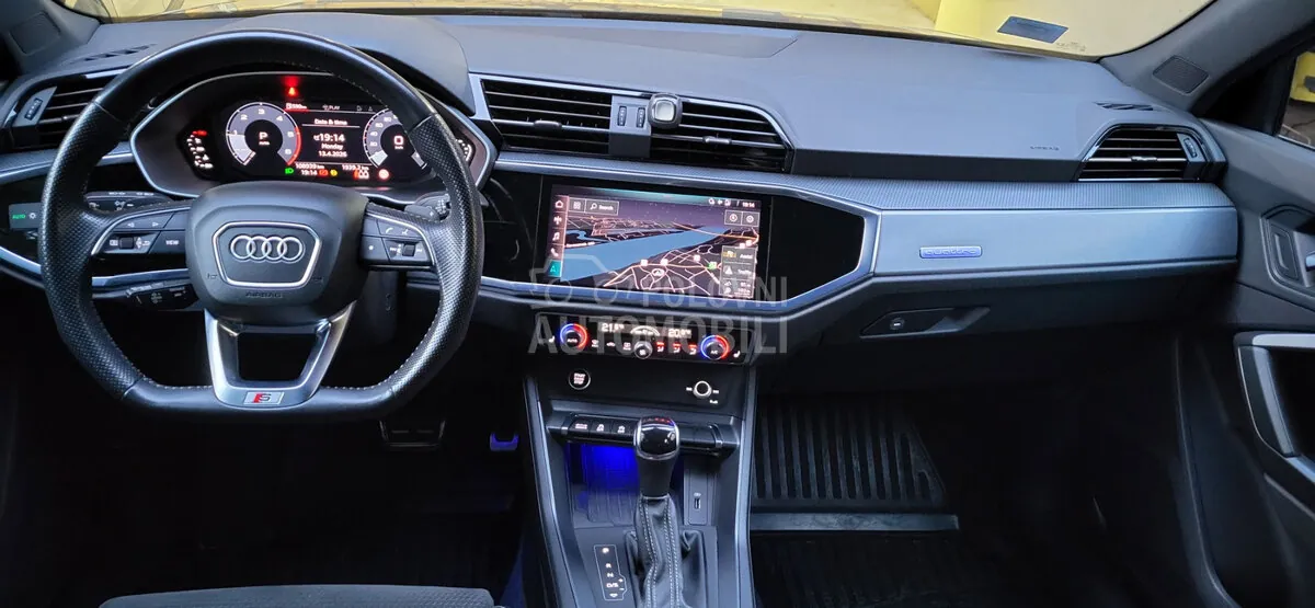 Audi Q3 2021 photo 5
